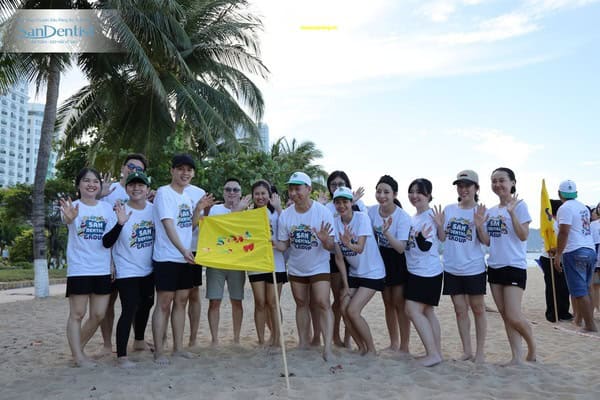 Đồng phục team đi biển với hình in sắc nét, slogan chất cho nhóm