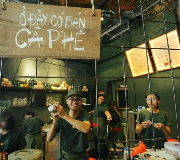 Mẫu áo đồng phục quán cafe đơn giản